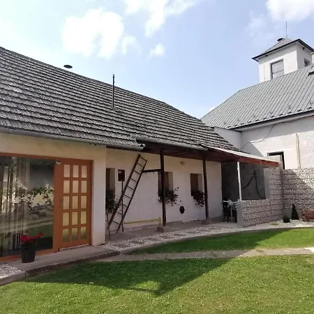 Kivi Feriehus *